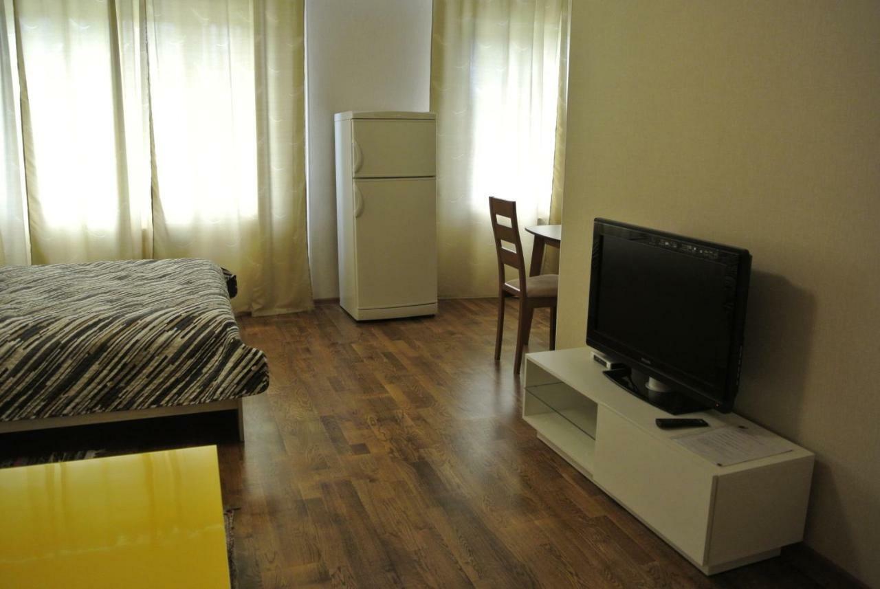 Piramida Apartments Narva Buitenkant foto
