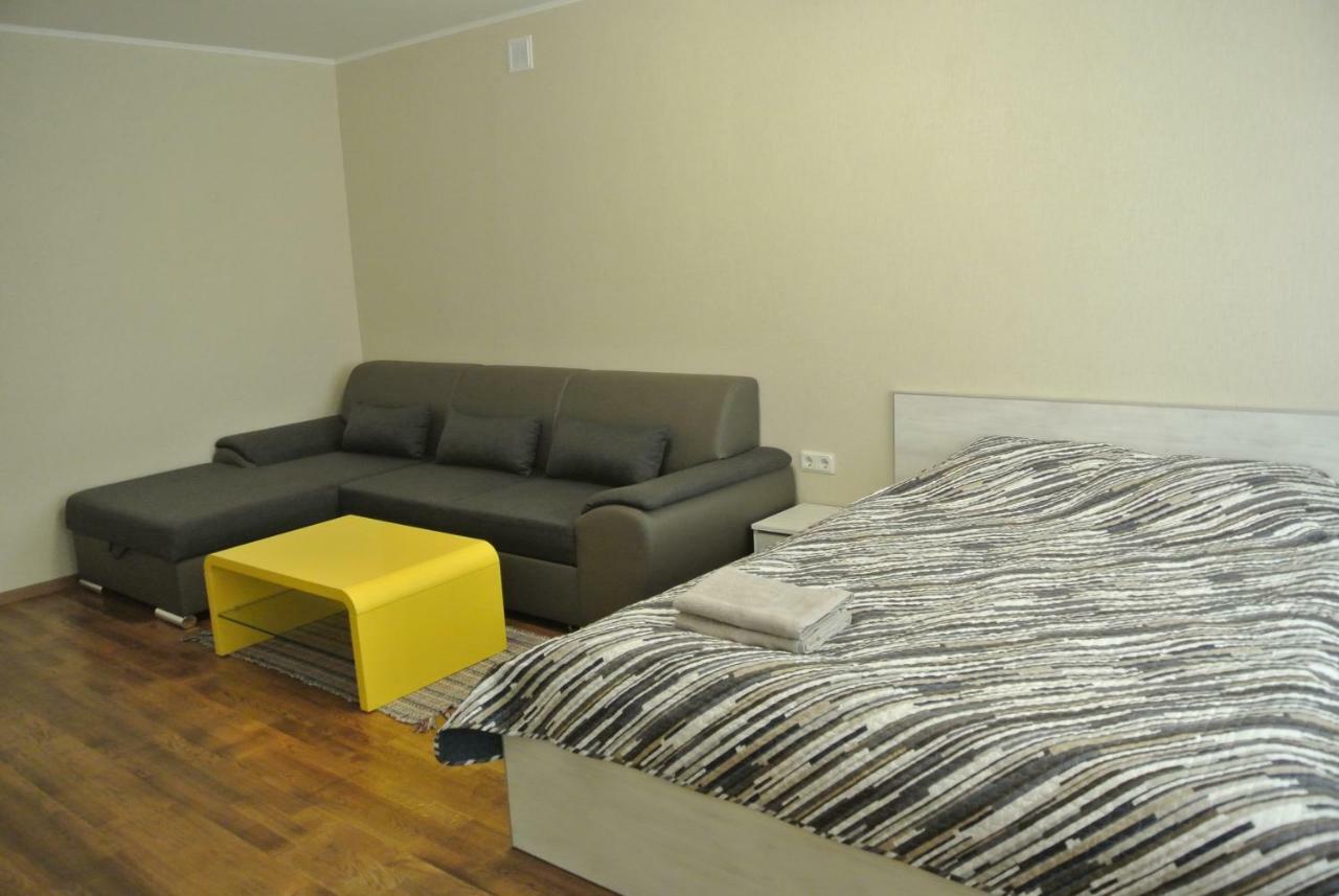Piramida Apartments Narva Buitenkant foto