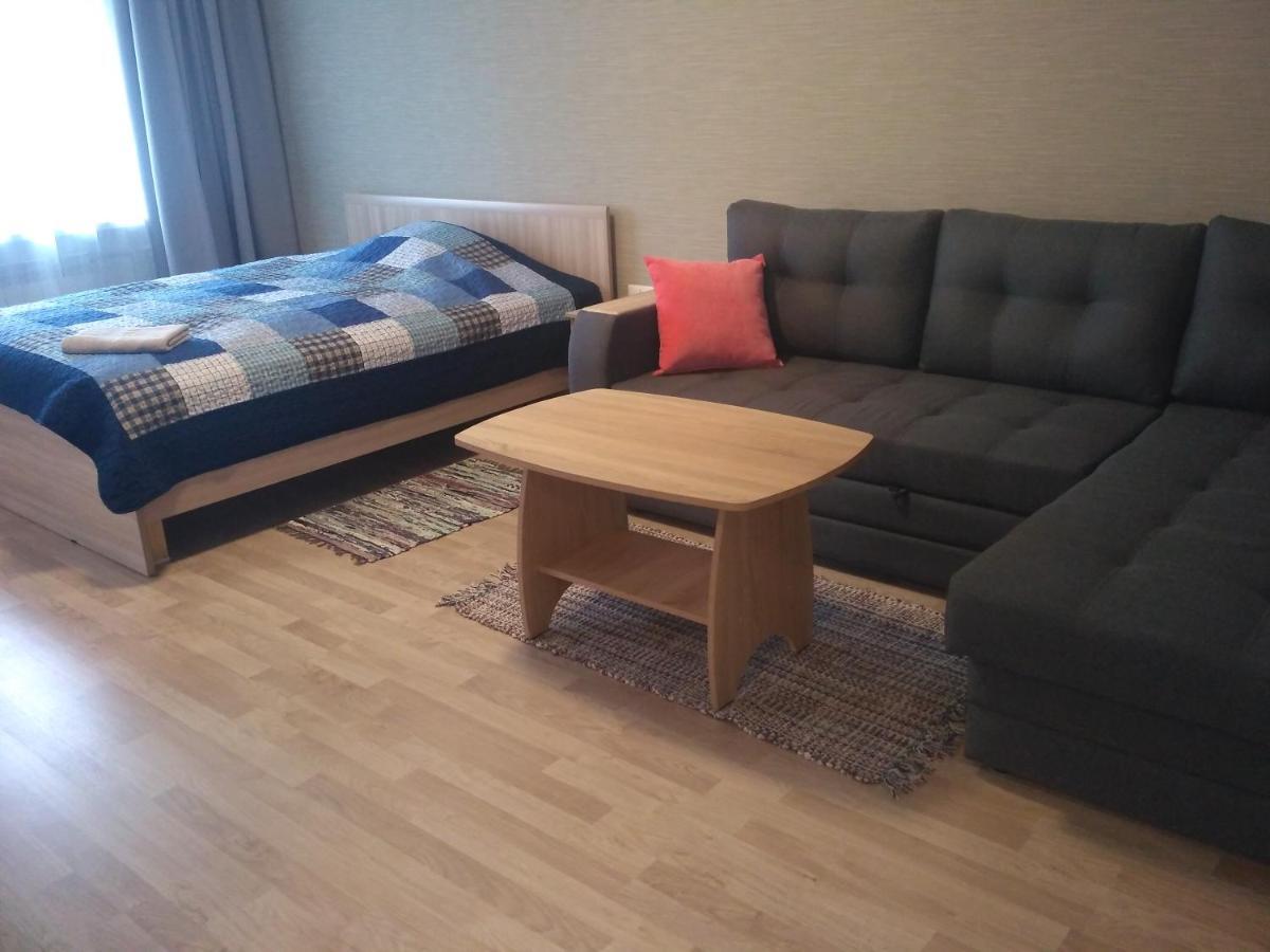 Piramida Apartments Narva Buitenkant foto